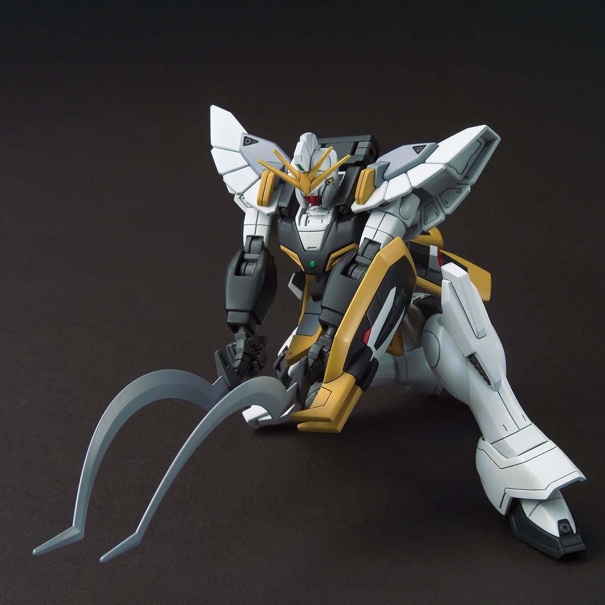 GUNDAM WING XXXG-01SR SANDROCK HG 1/144 MODEL KIT #228