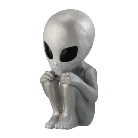 MACHIBOKE SITTING FIGURE-Alien