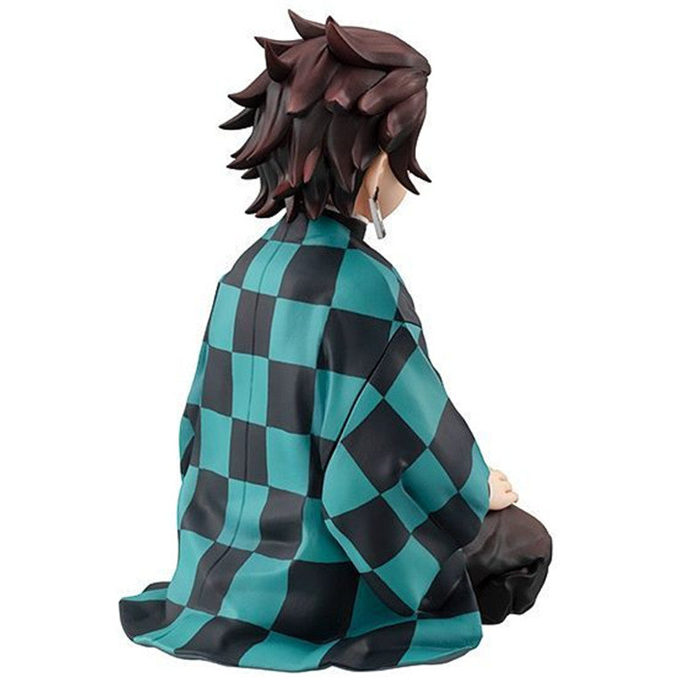 DEMON SLAYER TANJIRO KAMADO PALM FIGURE