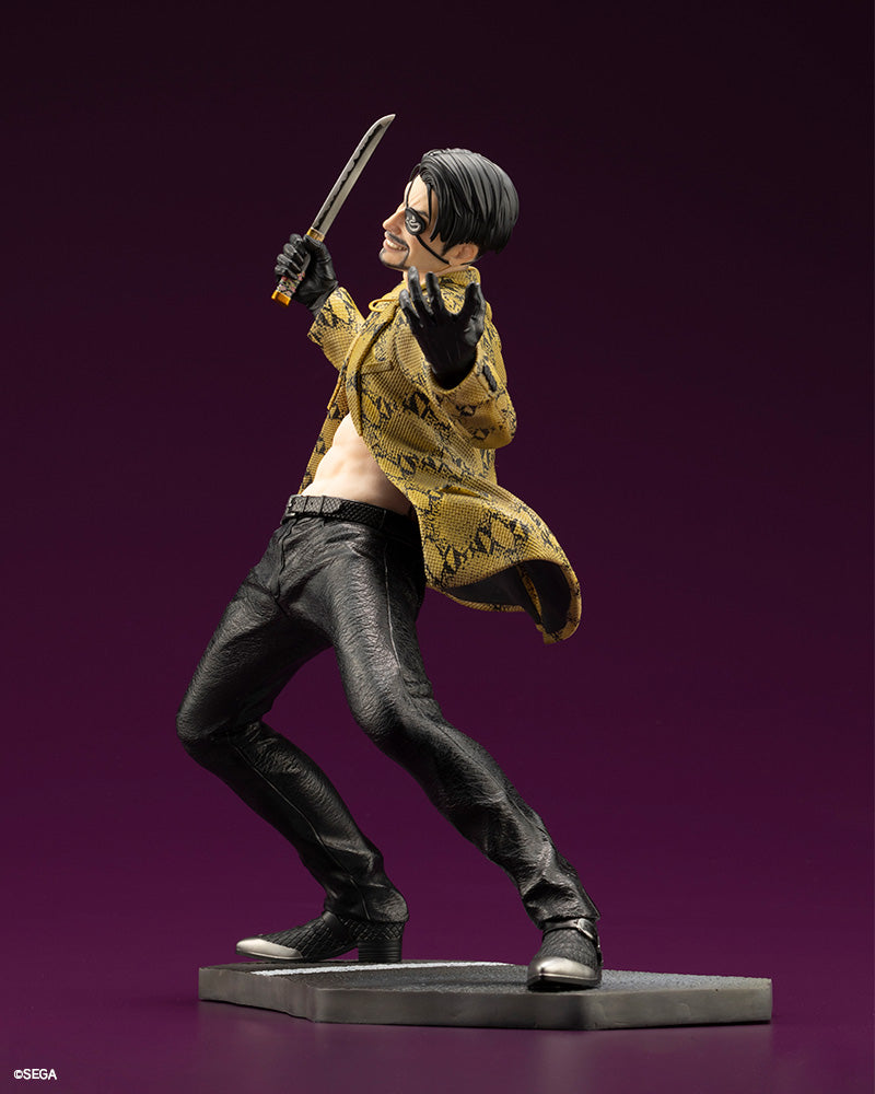 YAKUZA - MAJIMA GORO SCALE FIGURE