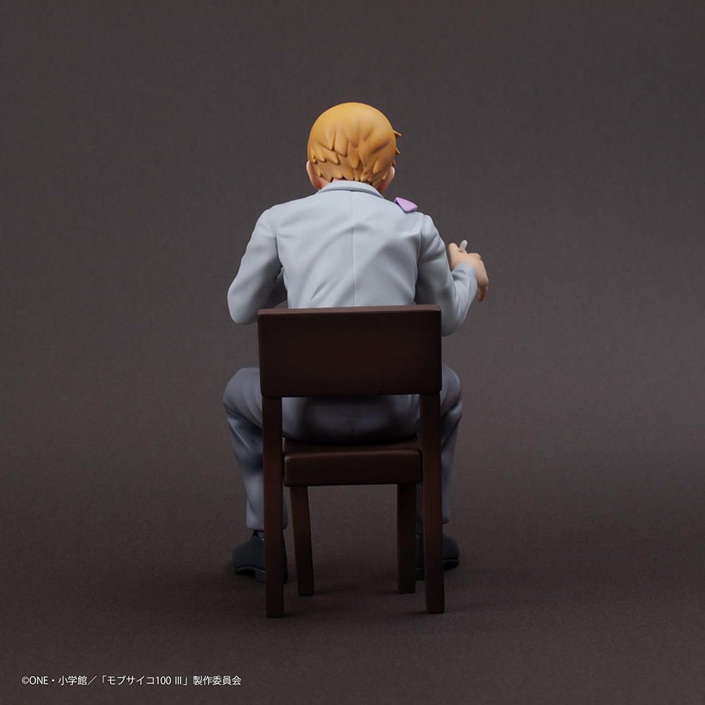 MOB PSYCHO 100 III - REIGEN ARATAKA(BUNBOUGU CAFE 2022) SCALE FIGURE