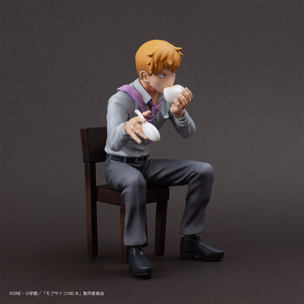 MOB PSYCHO 100 III - REIGEN ARATAKA(BUNBOUGU CAFE 2022) SCALE FIGURE
