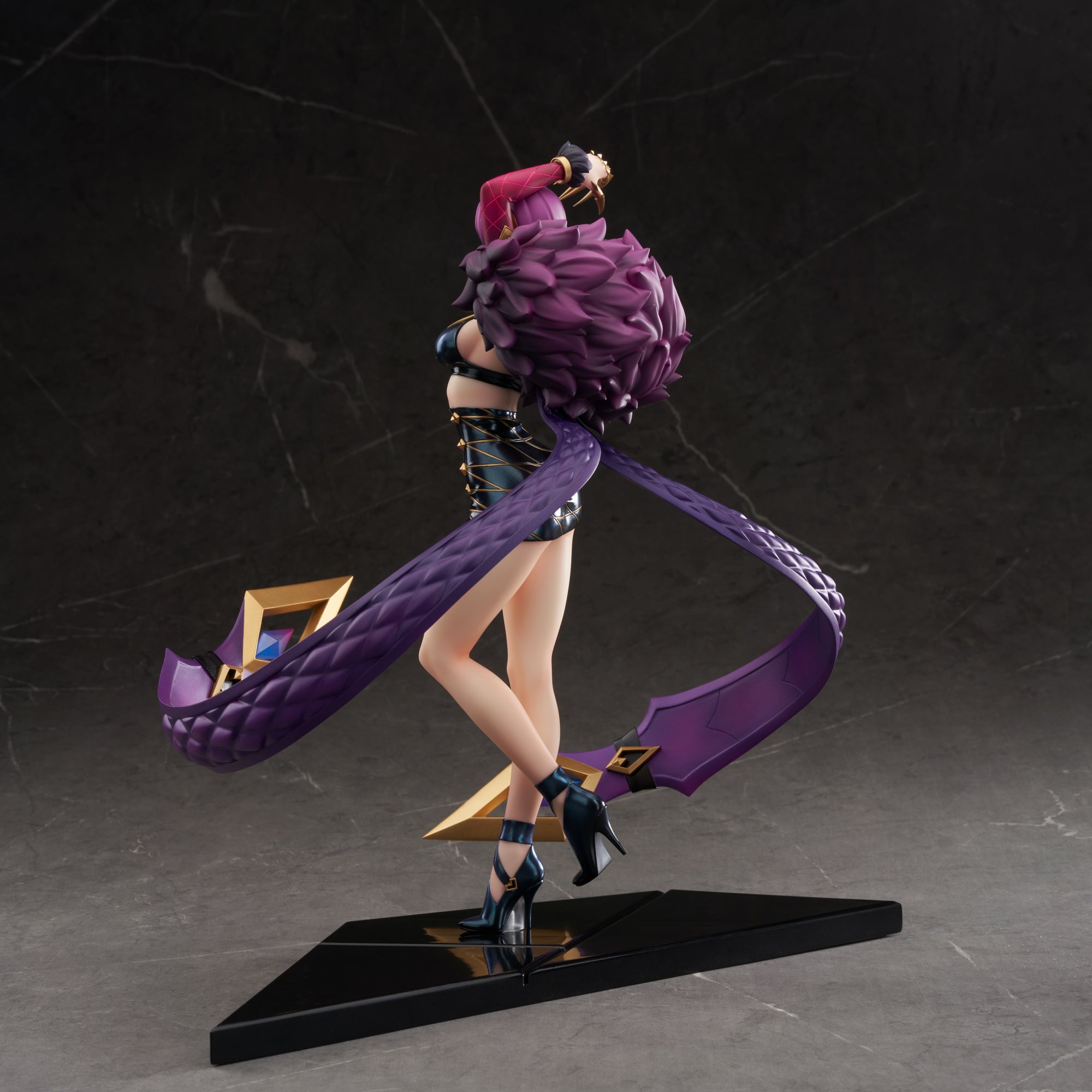 LEAGUE OF LEGENDS - K/DA EVELYNN