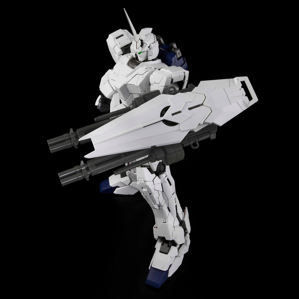 GUNDAM UNICORN - UNICORN GUNDAM FULL PSYCHO FRAME PG 1/60 MODEL KIT