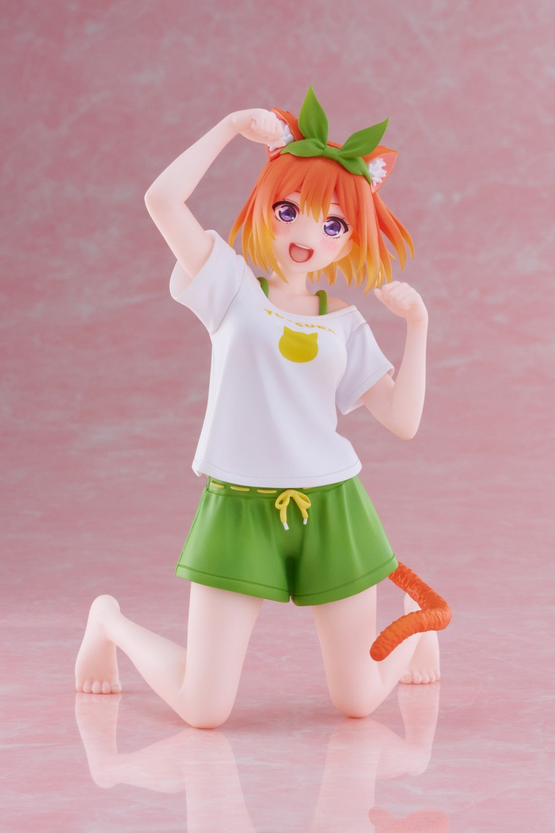 QUINTESSENTIAL QUINTUPLETS YOTSUBA NAKANO (NEWLEY WRITTEN CAT ROOMWEAR VER.) DESKTOP CUTE CRANE FIGURE