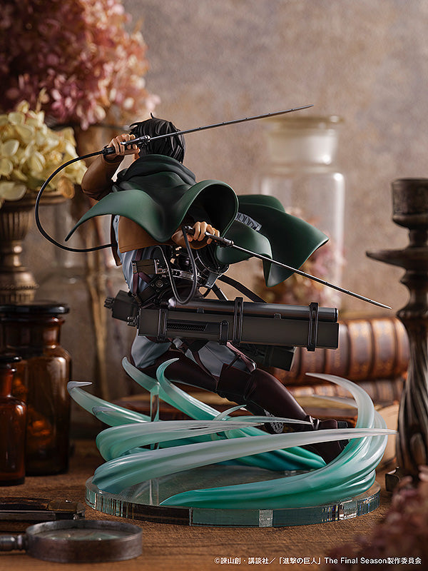 ATTACK ON TITAN (SHINGEKI NO KYOJIN) - LEVI HUMANITY'S STRONGEST SOLDIER SCALE FIGURE