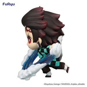 DEMON SLAYER TANJIRO KAMADO HOLD MINI FIGURE