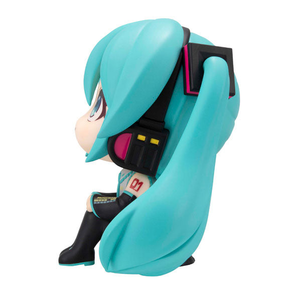 VOCALOID - HATSUNE MIKU MEGAHOUSE LOOKUP FIGURE