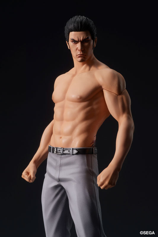 YAKUZA: LIKE A DRAGON - KAZUMA KIRYU "BATTLE STYLE" DIGSTA FIGURE