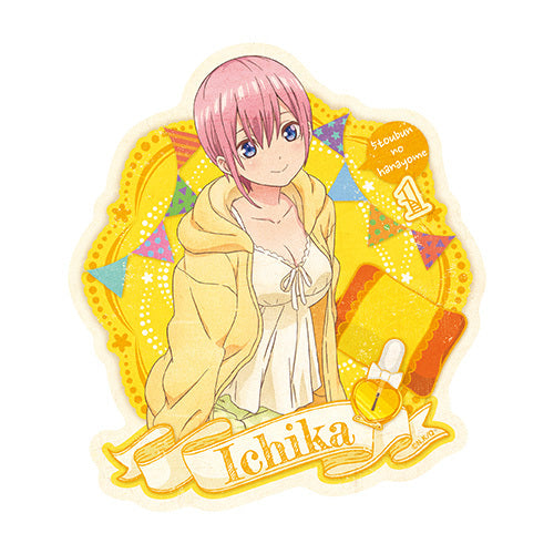 QUINTESSENTIAL QUINTUPLETS TRAVEL STICKER-ITCHIKA NAKANO