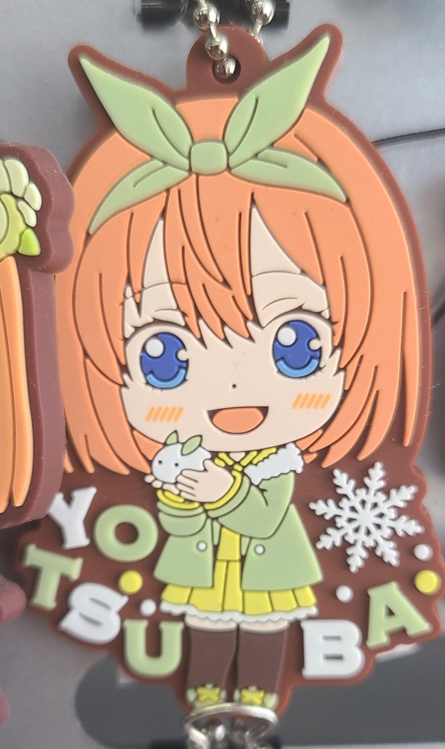QUINTESSENTIAL QUINTUPLETS VOLUME 06 YOTSUBA RUBBER KEYCHAIN