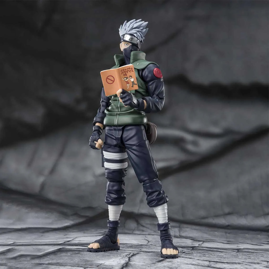 NARUTO SHIPPUDEN - KAKASHI HATAKE (THE FAMED SHARINGAN HERO) S.H. FIGUARTS TAMASHII NATIONS