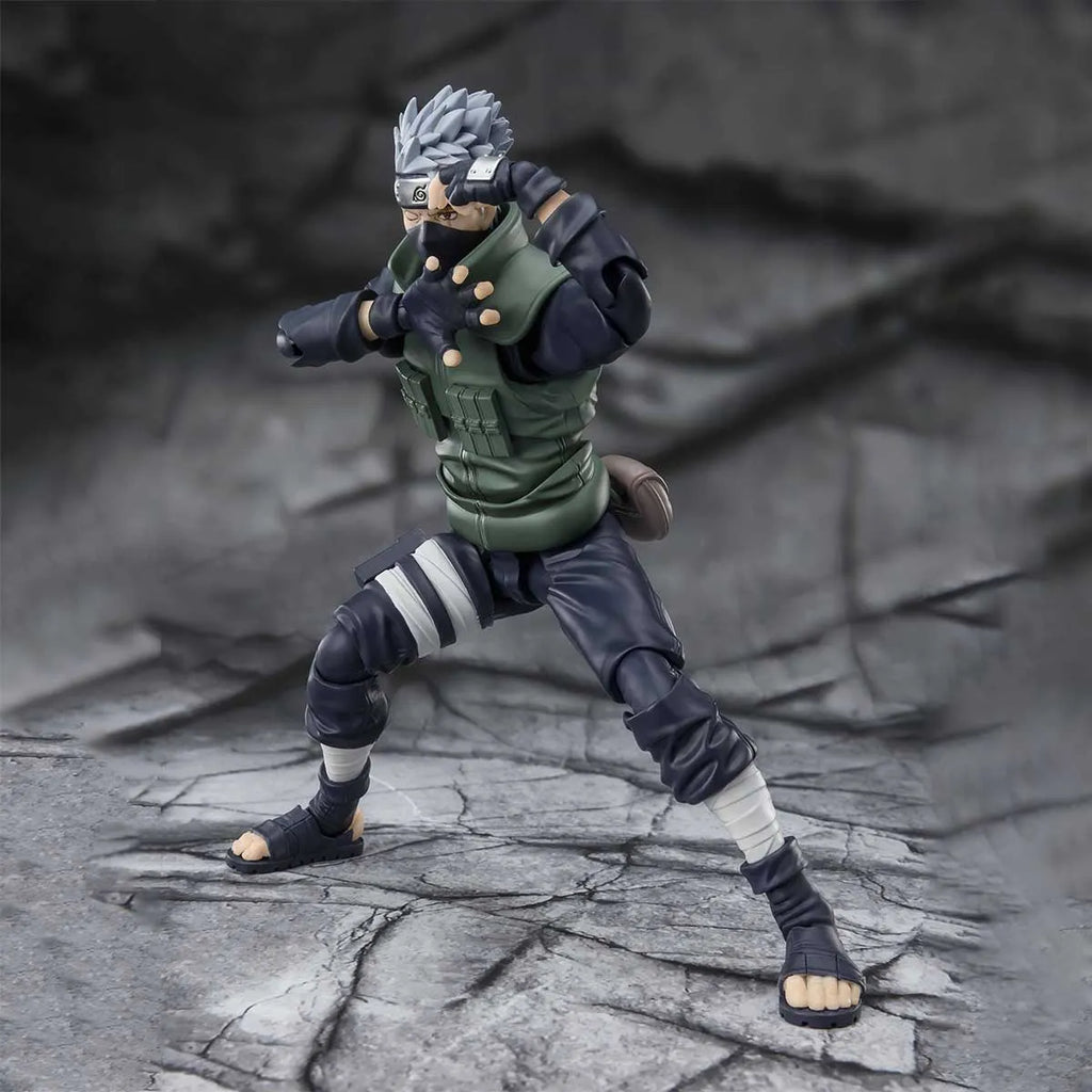 NARUTO SHIPPUDEN - KAKASHI HATAKE (THE FAMED SHARINGAN HERO) S.H. FIGUARTS TAMASHII NATIONS