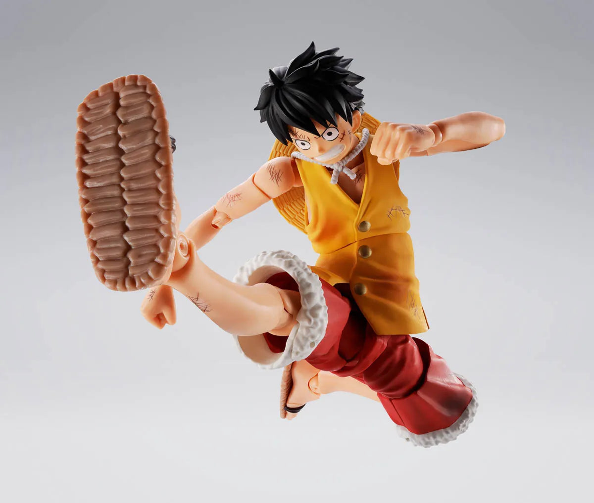 ONE PIECE - MONKEY D. LUFFY "SUMMIT WAR OF MARINEFORD" TAMASHII NATIONS S.H. FIGUARTS ACTION FIGURE