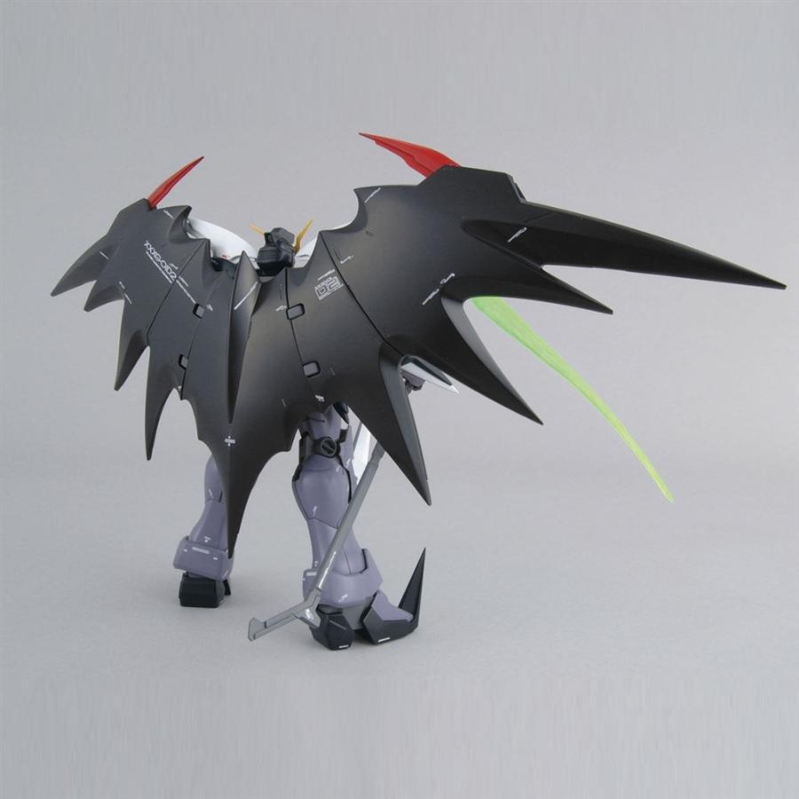 GUNDAM WING - GUNDAM DEATHSCYTHE HELL MG 1/100 MODEL KIT
