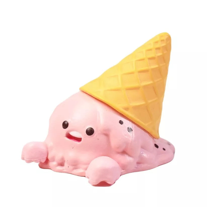 QUALIA CAPSULE MELTING ICE CREAM MINI FIGURE