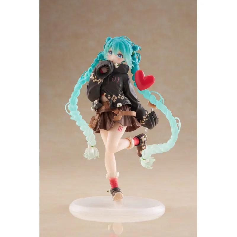 HATSUNE MIKU - OUTDOOR FASHION FIGURE